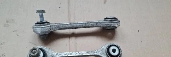 Audi A7 S7 4K8 Front anti-roll bar/stabilizer link 4M0411317