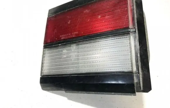 Volkswagen PASSAT B3 Tailgate rear/tail lights 333945108