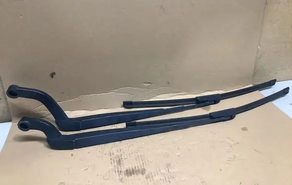 Land Rover Range Rover Sport L320 Front wiper blade arm 166449 6H323405BA 6H3217526BA