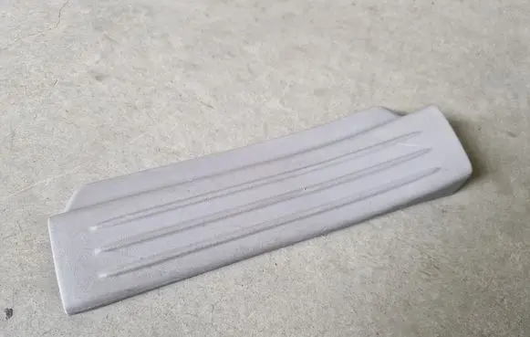Mitsubishi L200 Rear sill trim cover MN123962
