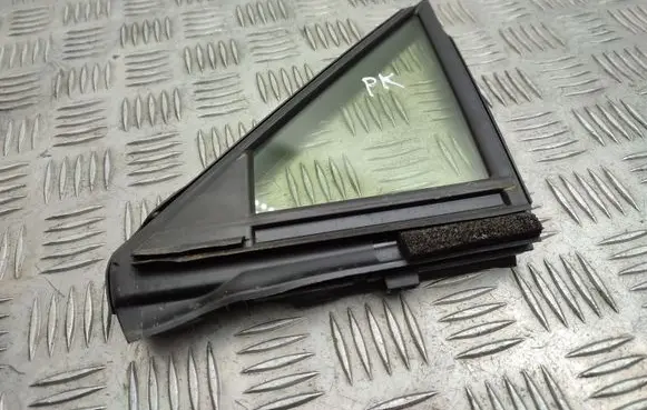 Toyota RAV 4 (XA50) Front door vent window glass four-door 