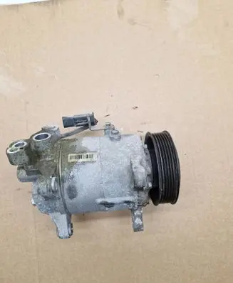BMW X1 F48 F49 Air conditioning (A/C) compressor (pump) 64529362491 9362491