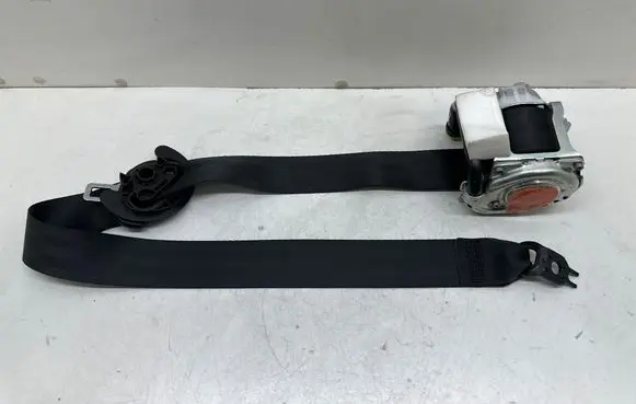 Volkswagen Caddy Front seatbelt 2K7857706C