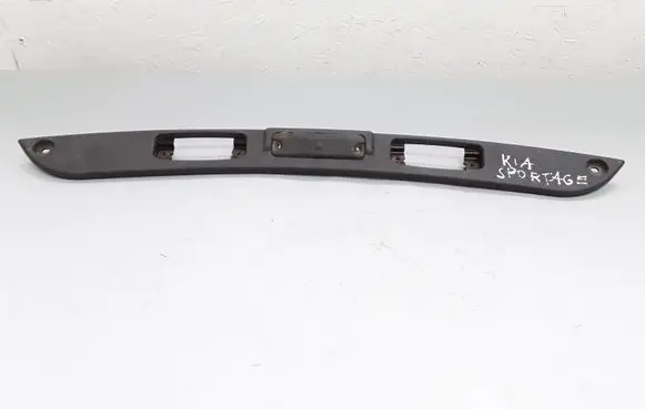 KIA Sportage Trunk door license plate light bar 873113W000