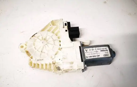 Audi Q7 4L Front door window regulator motor 4L0959801B
