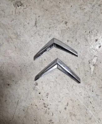 Citroen C5 Manufacturers badge/model letters 