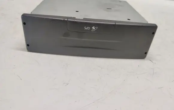 Renault Scenic II - Grand scenic II GPS navigation control unit/module 8200338529