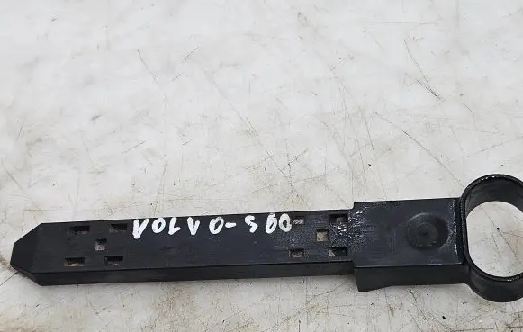 Volvo S60 Headlight/headlamp mounting bracket 31294522