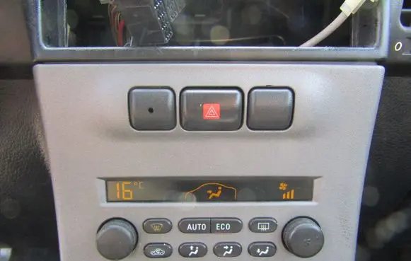 Opel Zafira A Air conditioning/heating control unit 