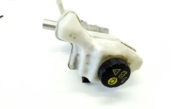 Skoda Octavia Mk4 Brake fluid reservoir 0204845360 30304521