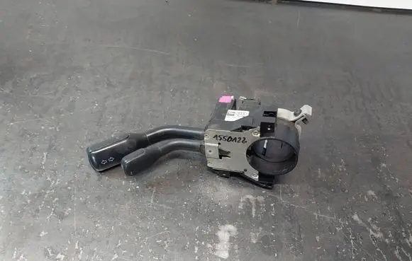 Audi A4 S4 B5 8D Indicator stalk 4D0953513D