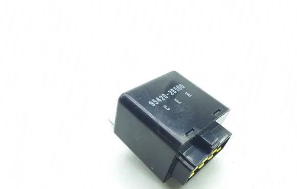 Hyundai Santa Fe Window wiper relay 954202B500