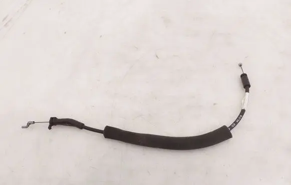 Renault Captur Front door cable line 47607224