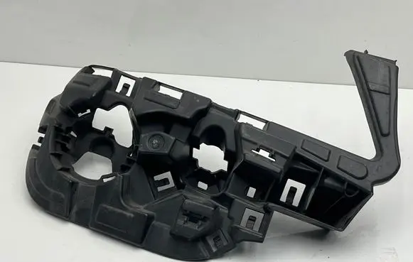 Front bumper mounting bracket