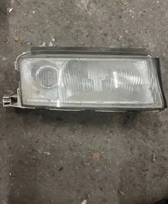 Skoda Octavia Mk1 (1U) Headlight/headlamp 24608600