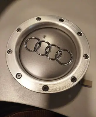 Volkswagen PASSAT B5 R14 wheel hub/cap/trim 8D0601165K1H7