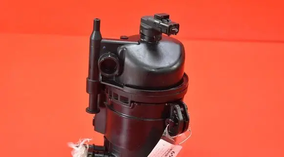 Jaguar XE Fuel filter housing GX73-9B072-AF