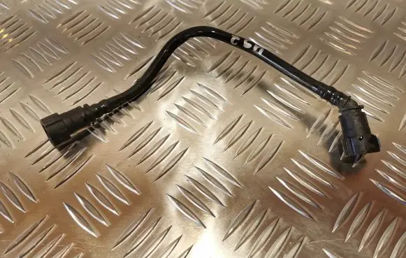 Brake vacuum hose/pipe