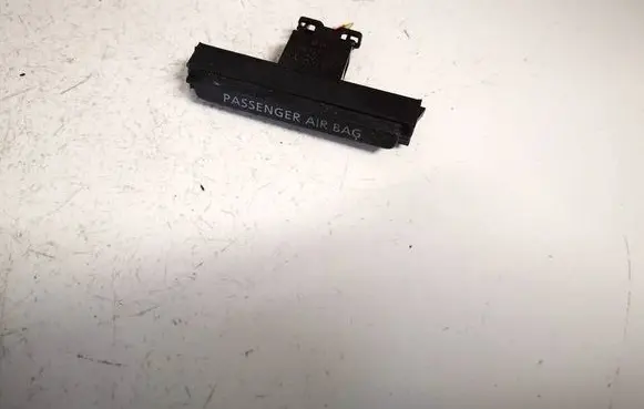 Volkswagen PASSAT B7 Passenger airbag on/off switch 3aa919234