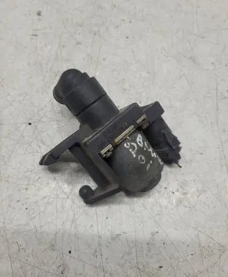 BMW 3 E36 Coolant heater control valve 1147412052