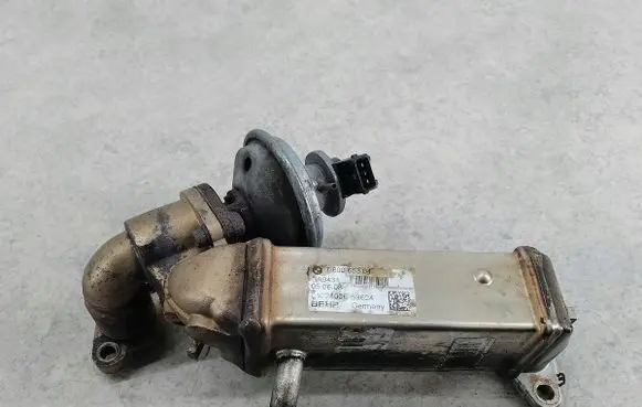 BMW 3 E90 E91 EGR valve 780065304BEHR