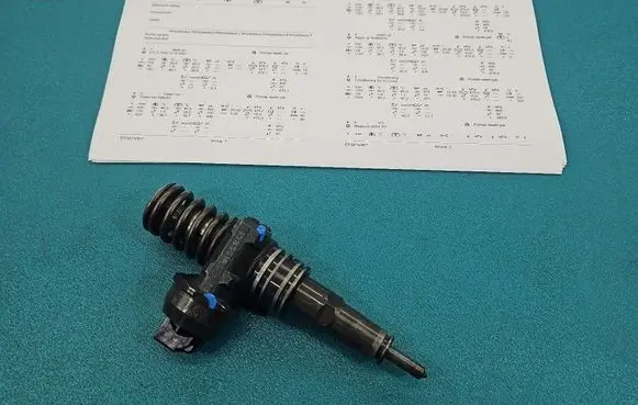 Volkswagen PASSAT B5.5 Fuel injector 0414720214 IMPRK1585514