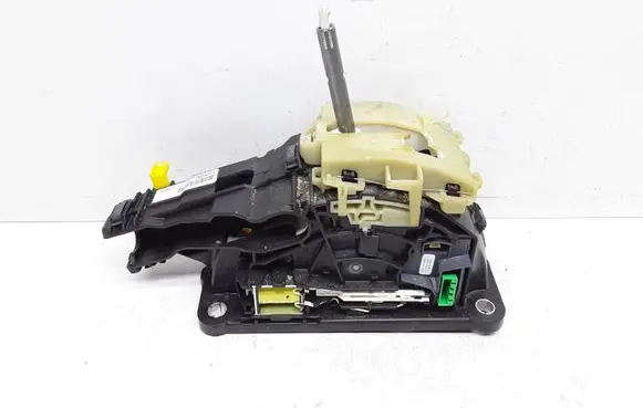 Volvo V60 Gear shifter/selector P31367687