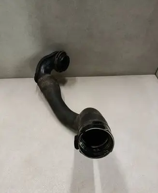 Intercooler hose/pipe