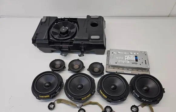 Land Rover Evoque I Sound amplifier EW9319C164AB BJ3218808CE BJ3218808BB