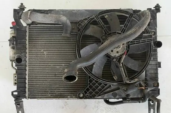 Opel Meriva A Radiator set 52406448 13128354 368135179