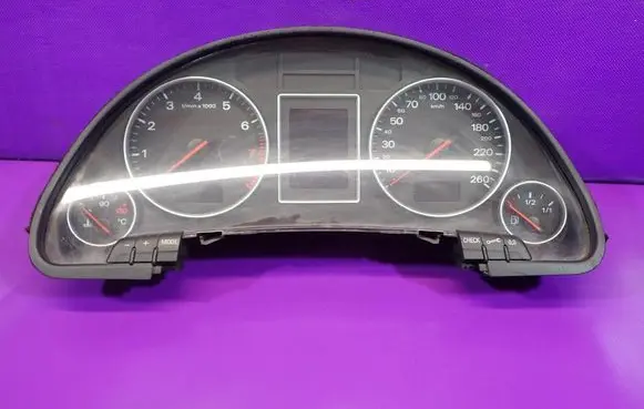 Audi A4 S4 B6 8E 8H Speedometer (instrument cluster)