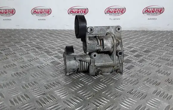 Honda CR-V Alternator belt tensioner 