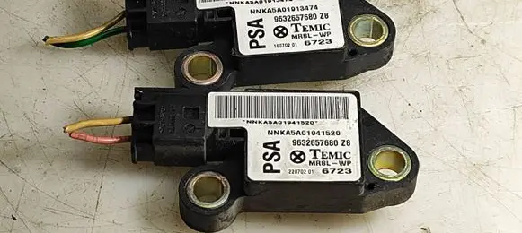 Peugeot 607 Airbag deployment crash/impact sensor 9632657680