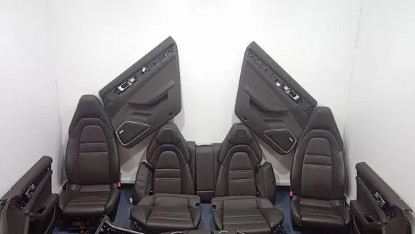 Seat set