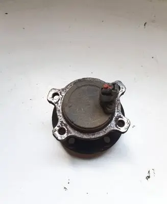 Volvo S60 Rear wheel hub
