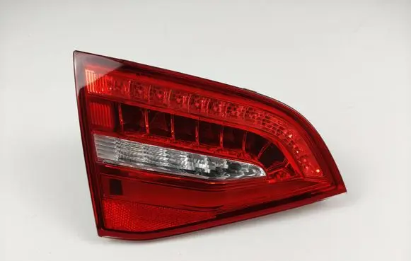 Audi A4 S4 B8 8K Tailgate rear/tail lights 8K9945093E