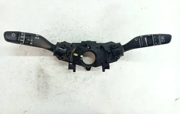 Hyundai i30 Indicator stalk 93404G4851 PE31 2008170000526