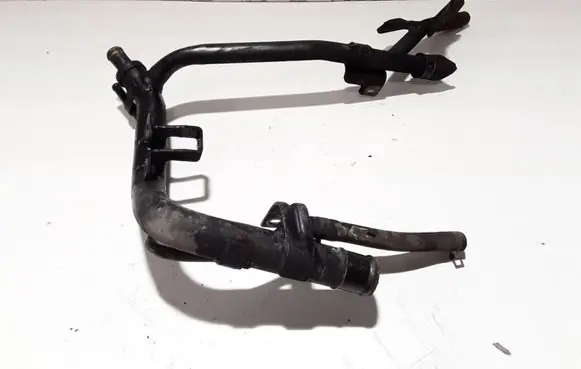 Hyundai Santa Fe Engine coolant pipe/hose