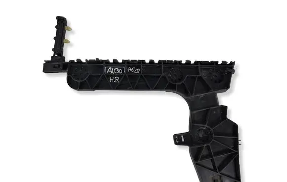 Audi A6 S6 C8 4K Rear bumper mounting bracket 4K9807454