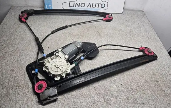 BMW 7 E38 Front door window regulator with motor 51338125201