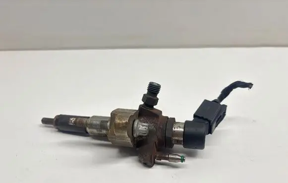 Volvo V50 Fuel injector 9674973080 50274V05 63205KK02