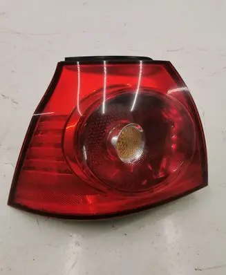 Volkswagen Golf V Rear/tail lights 4VFX13405AA