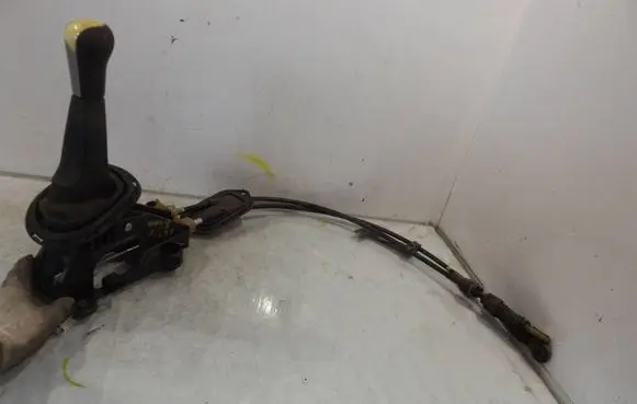 Toyota Yaris Gear selector 