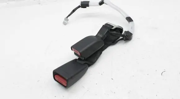 Lexus IS III XE30 Middle seatbelt buckle (rear) 