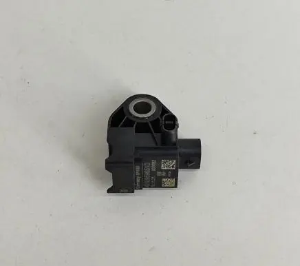 Porsche Taycan 9J1 Airbag deployment crash/impact sensor 4B0959651D