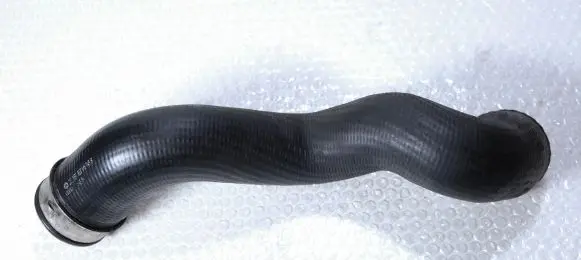 Audi A4 S4 B7 8E 8H Air intake hose/pipe 8E0145745B