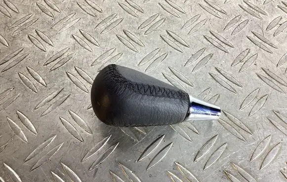Gear lever shifter trim leather/knob