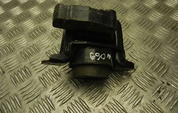 Toyota Aygo AB40 Engine mount bracket 120416
