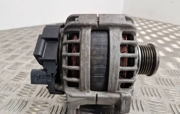 Skoda Octavia Mk4 Generator/alternator 05L903026 05L903026B