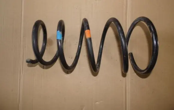 Nissan Primera Front coil spring